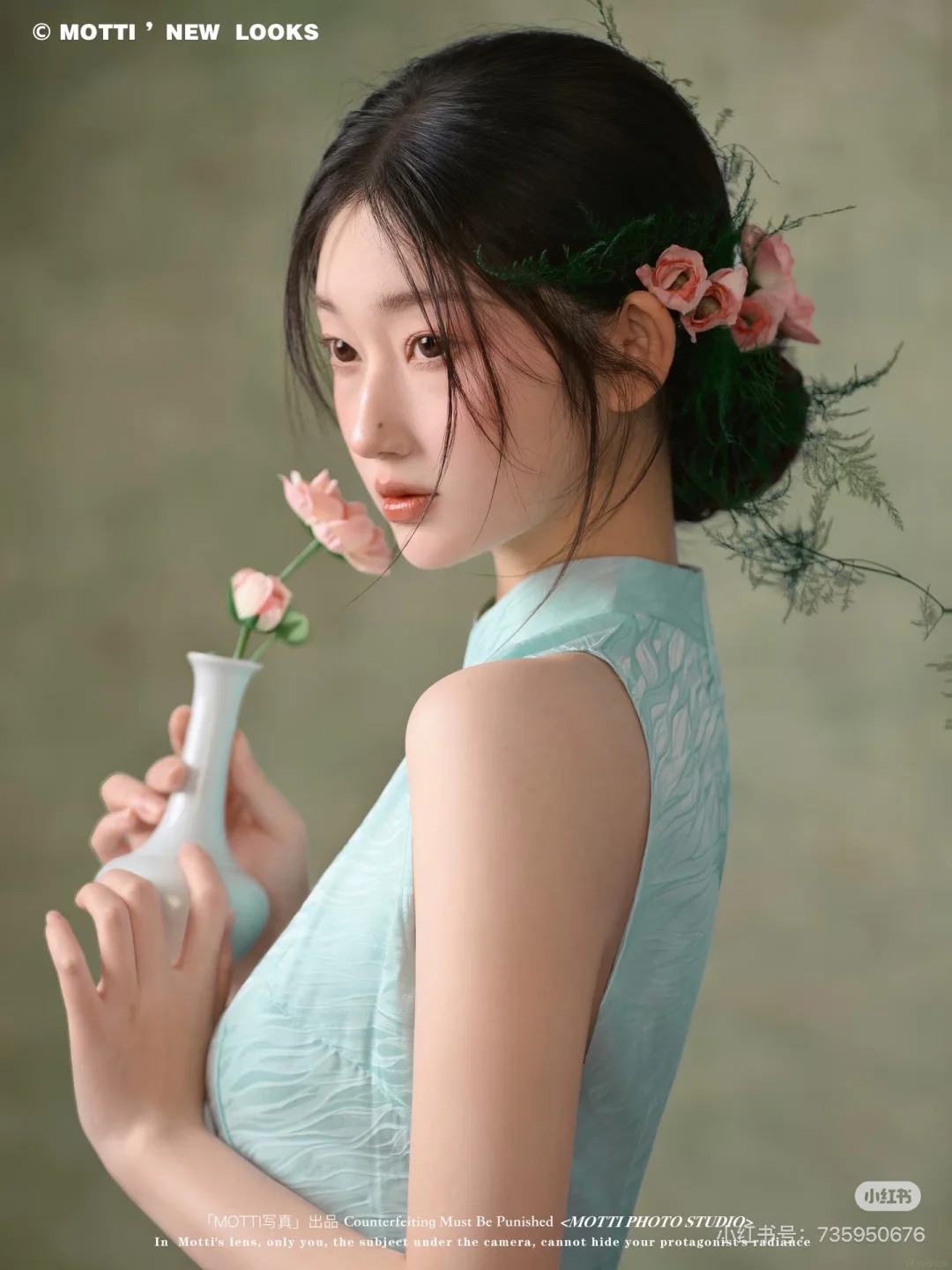 Sườn xám và hoa 1