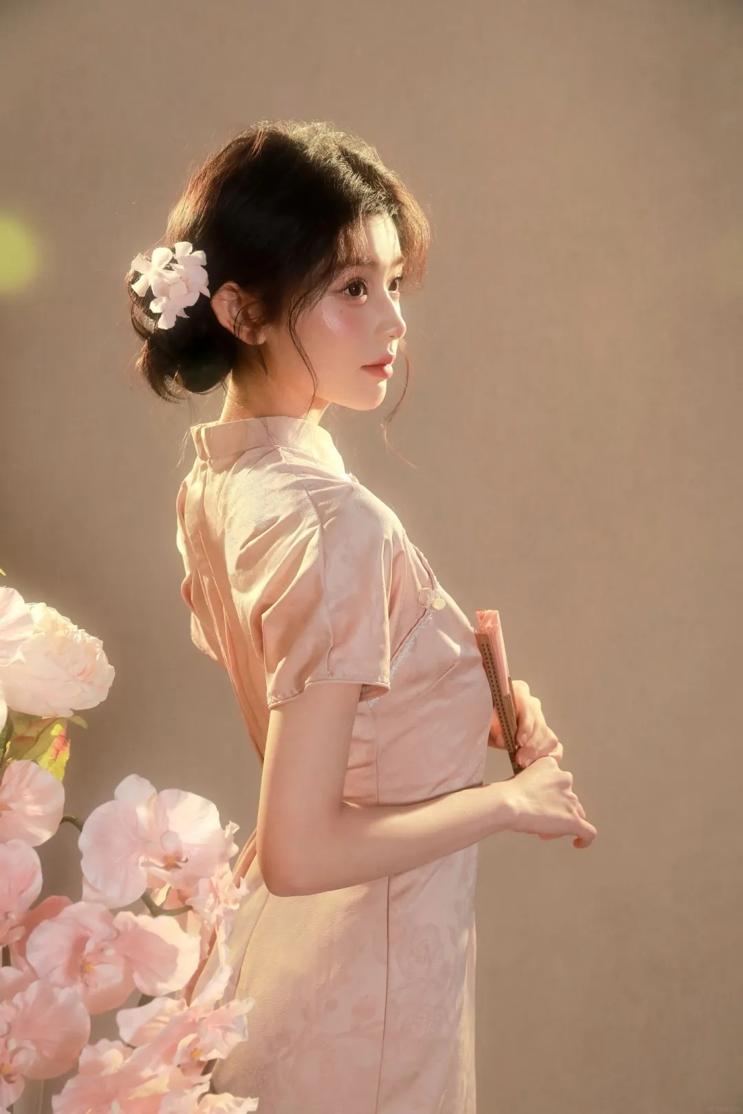 Sườn xám và hoa 3